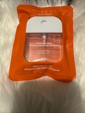 Holly and Blu Warm Amber Hand Sanitizer